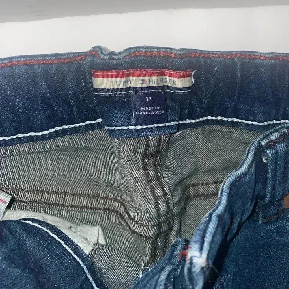 Tommy Hilfiger Shorts Boys Size 14 - Picture 3 of 3